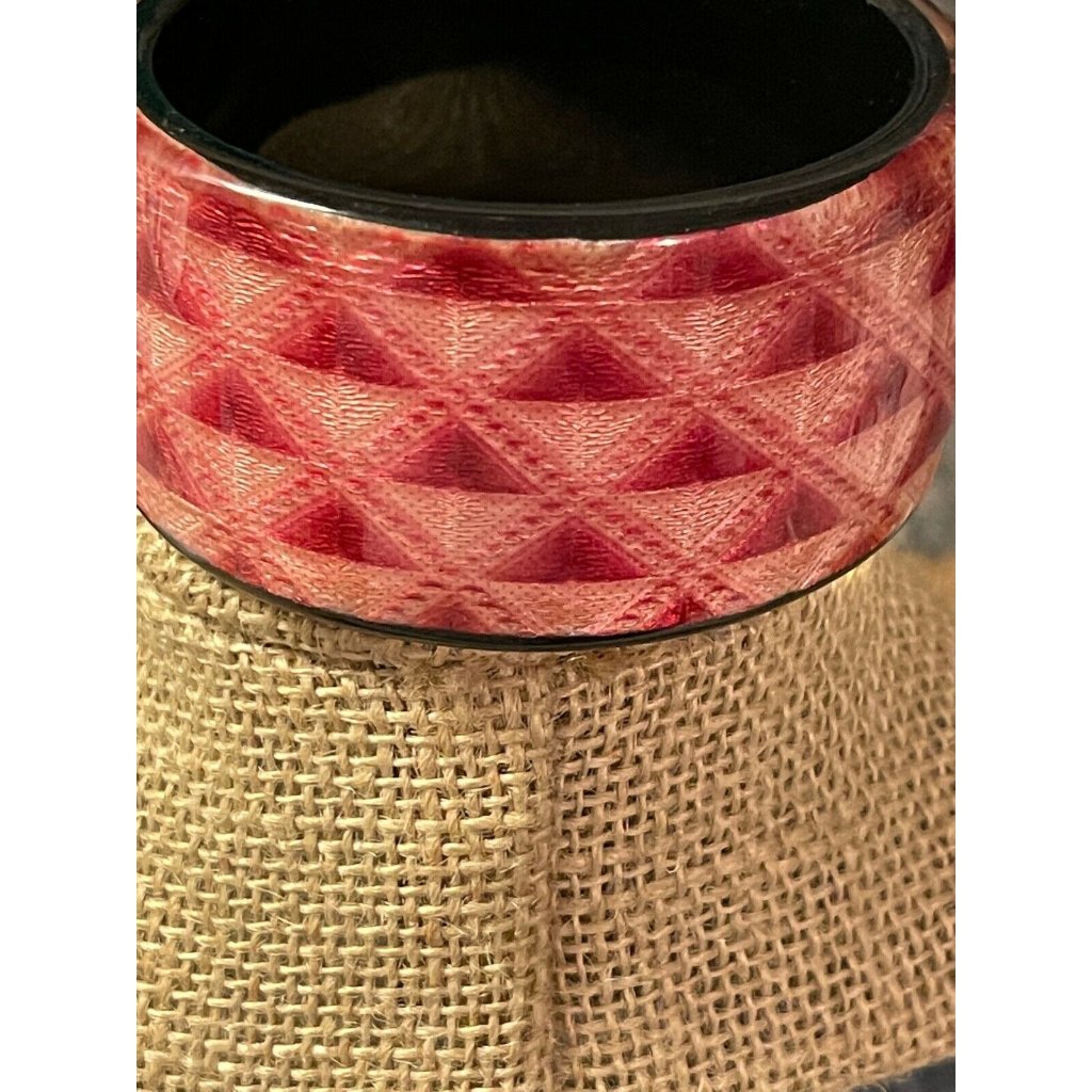 Bijoux Terner Acrylic Bracket Bangle Red Pink 8